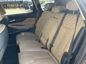 Hyundai Santa Fe (2022) thumbnail 13
