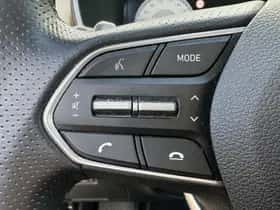 Hyundai Santa Fe (2022) thumbnail 16