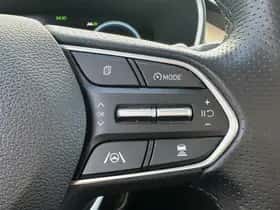 Hyundai Santa Fe (2022) thumbnail 17