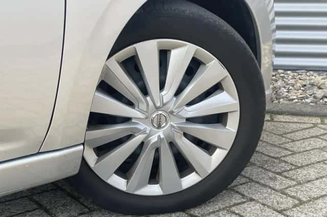Nissan Micra (2022) thumbnail 5
