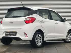 Hyundai i10 (2023) thumbnail 2