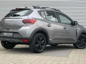 Dacia Sandero Stepway (2025) thumbnail 2