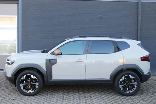 Dacia Duster (2025) thumbnail 2