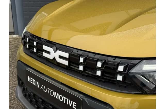Dacia Sandero Stepway (2026) thumbnail 3