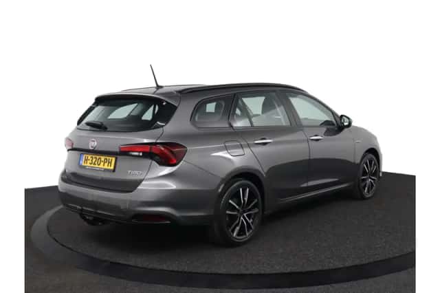 Fiat Tipo (2018) thumbnail 2