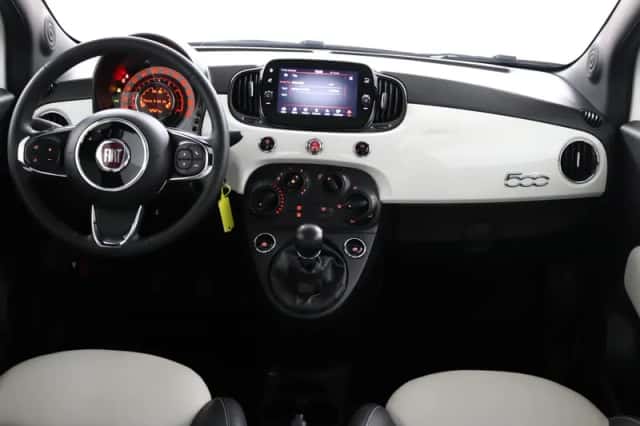 Fiat 500 (2022) thumbnail 4