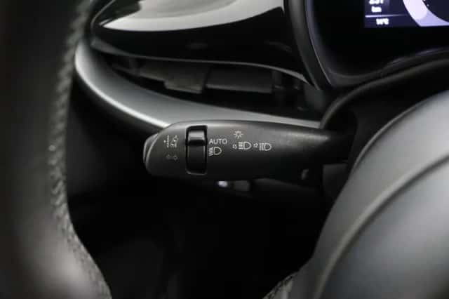Fiat 500 (2021) thumbnail 22