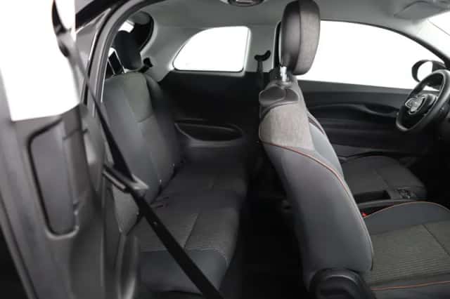Fiat 500 (2021) thumbnail 38