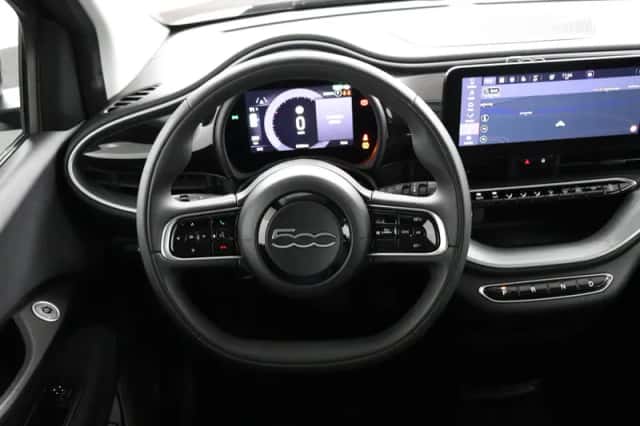 Fiat 500 (2021) thumbnail 51