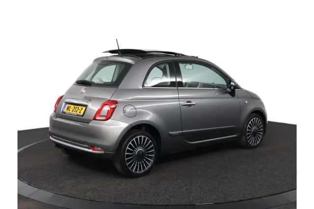 Fiat 500 (2017) thumbnail 2