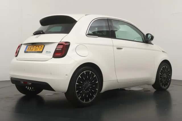 Fiat 500 (2026) thumbnail 3