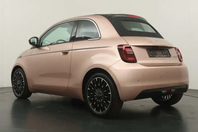 Fiat 500C (2026) thumbnail 6