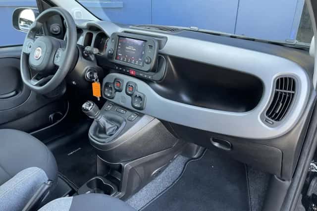 Fiat Panda (2023) thumbnail 10
