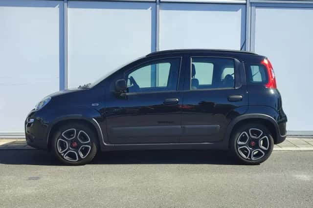Fiat Panda (2021) thumbnail 3