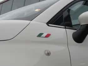Fiat 500C (2018) thumbnail 24