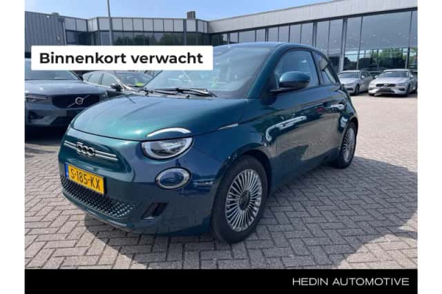Fiat 500 (2023) thumbnail 1