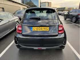 Fiat 500 (2021) thumbnail 4