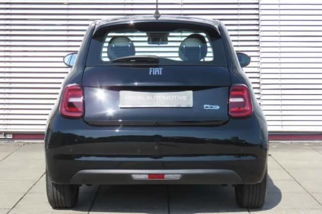 Fiat 500e (2021) thumbnail 6