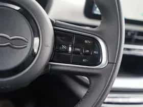Fiat 500e (2022) thumbnail 9