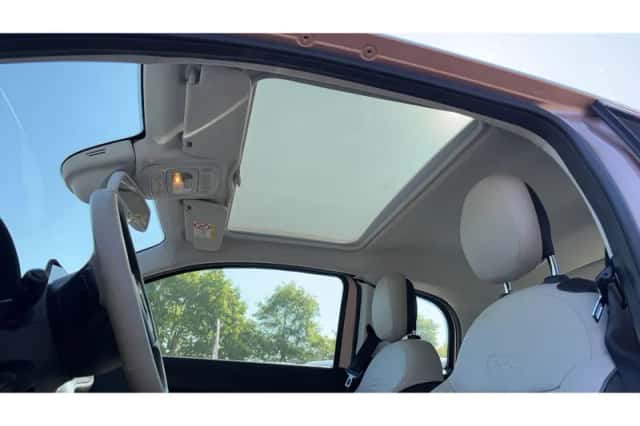 Fiat 500e (2022) thumbnail 5