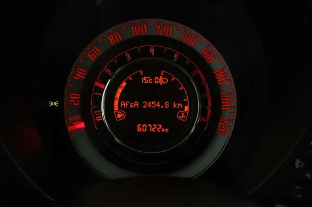 Fiat 500 (2017) thumbnail 33