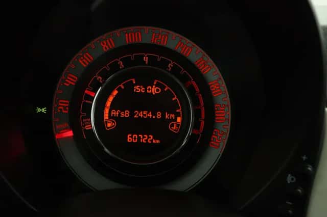 Fiat 500 (2017) thumbnail 38