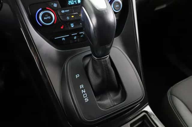 Ford Kuga (2017) thumbnail 14