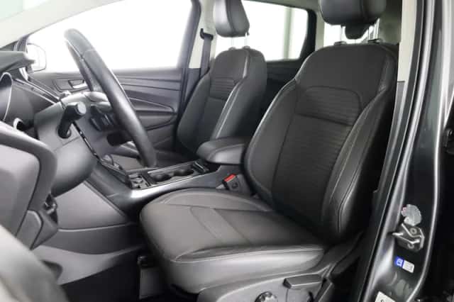 Ford Kuga (2017) thumbnail 18