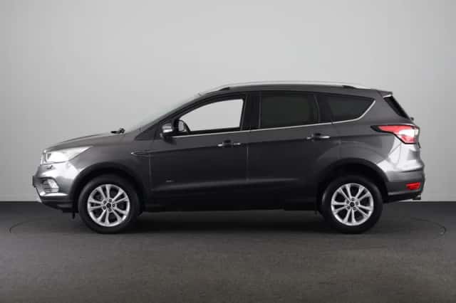 Ford Kuga (2017) thumbnail 8