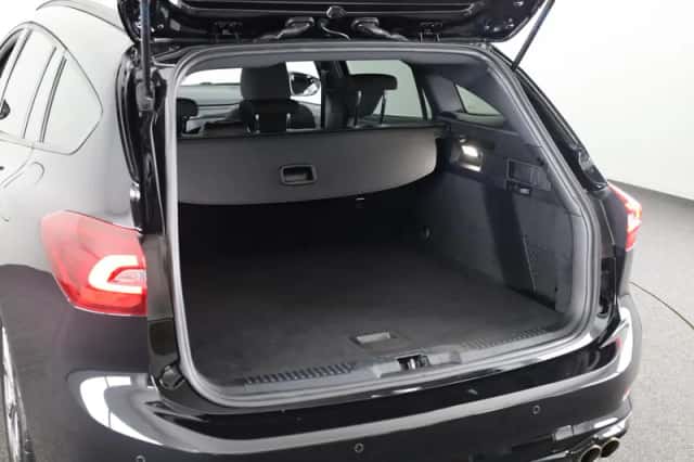 Ford Focus (2024) thumbnail 5