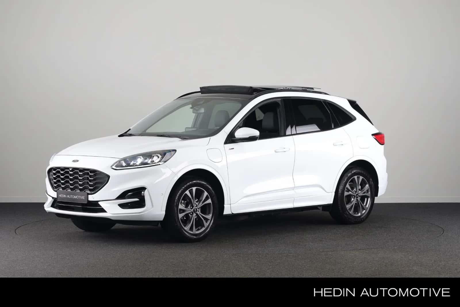 Ford Kuga (2024) — foto 1