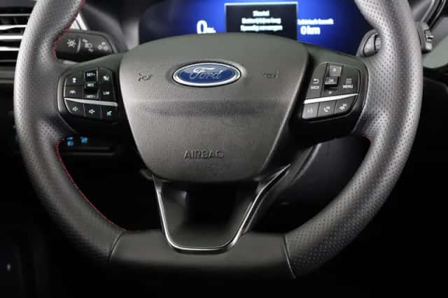 Ford Kuga (2024) thumbnail 33