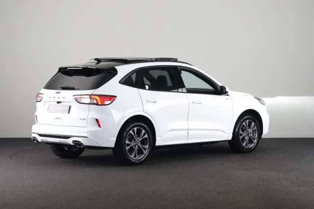 Ford Kuga (2024) thumbnail 9