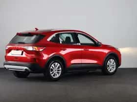 Ford Kuga (2023) thumbnail 2