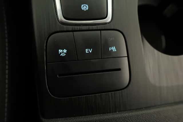 Ford Kuga (2023) thumbnail 30