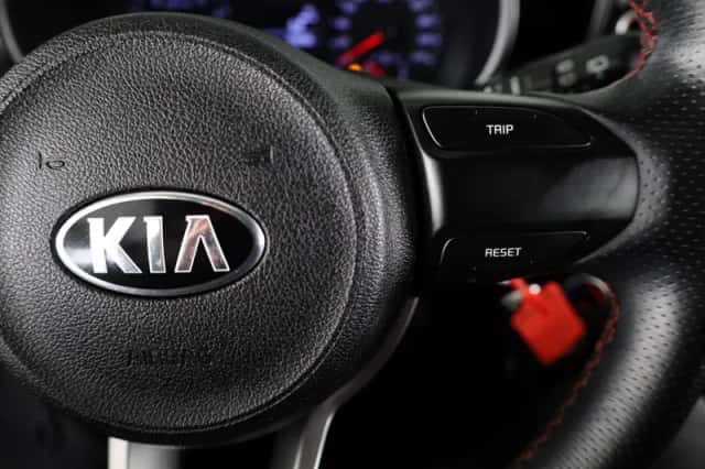Kia Picanto (2019) thumbnail 13