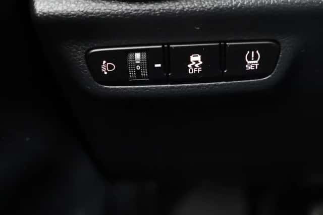 Kia Picanto (2019) thumbnail 22