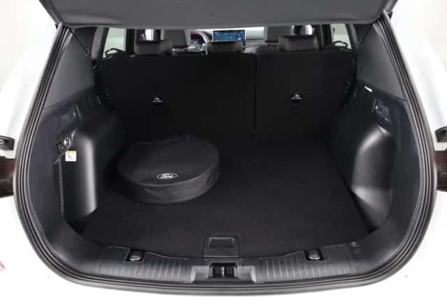 Ford Kuga (2025) thumbnail 22