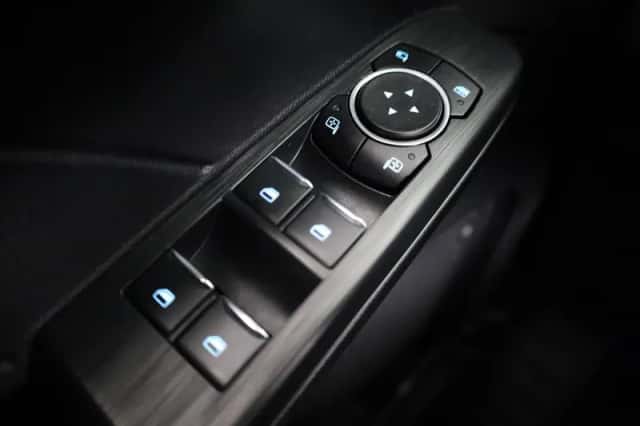 Ford Kuga (2025) thumbnail 29