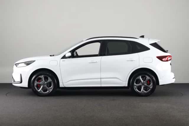 Ford Kuga (2025) thumbnail 2