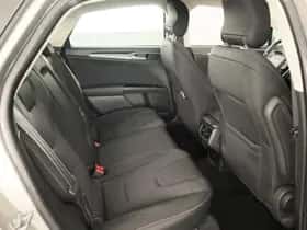 Ford Mondeo (2015) thumbnail 31