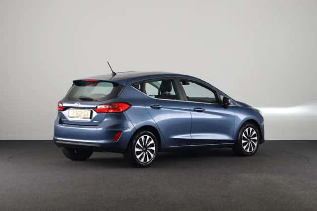 Ford Fiesta (2023) thumbnail 5