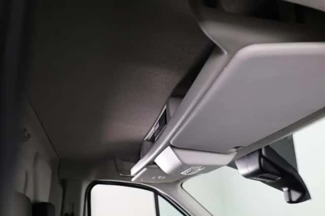 Ford E-Transit (2024) thumbnail 34