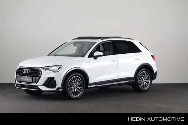Audi Q3 (2019) thumbnail 1