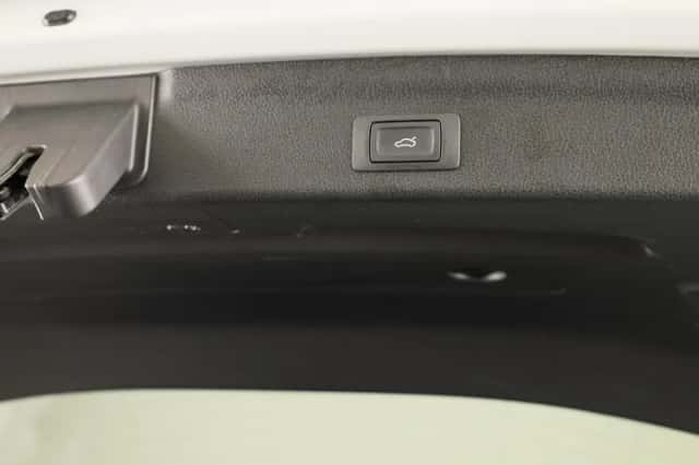 Audi Q3 (2019) thumbnail 22