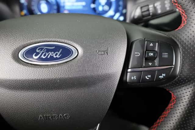 Ford Kuga (2023) thumbnail 21