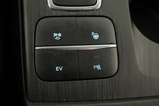 Ford Kuga (2020) thumbnail 28
