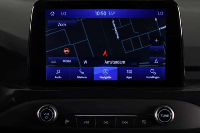 Ford Focus (2020) thumbnail 12