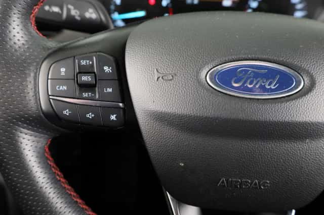 Ford Focus (2020) thumbnail 16