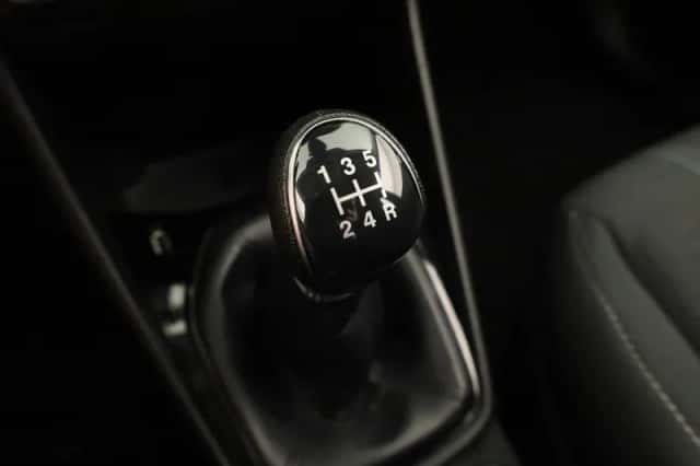 Ford Fiesta (2018) thumbnail 14